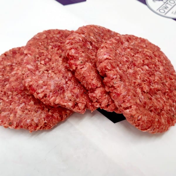 4 Steak burgers on Owtons Packaging