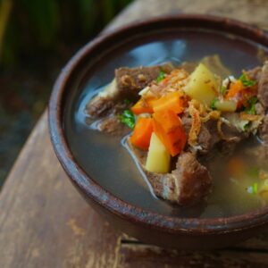 cooked cut of beef neck and clod